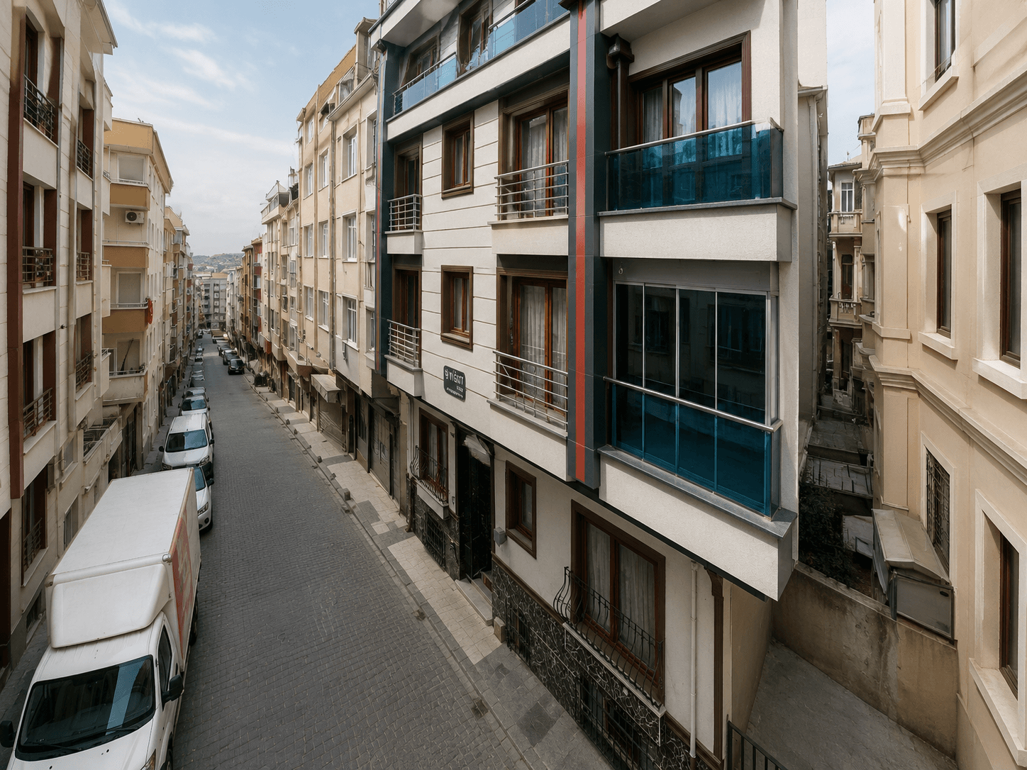YİĞİT SOKAK